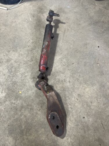International IH 715 combine powersteering power steering cylinder w/ bracket &