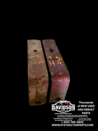 International Farmall 230 Tractor  Rockshaft Brackets Pair For 2point Hitch