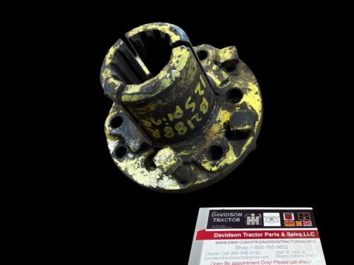 John Deere B Original 12 Spline Rear Wheel Hub & Collar B2188R Antique Tractor