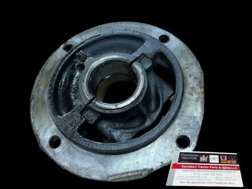 JOHN DEERE A3265R CRANKSHAFT LH MAIN BEARING HOUSING JOHN DEERE A TRACTOR