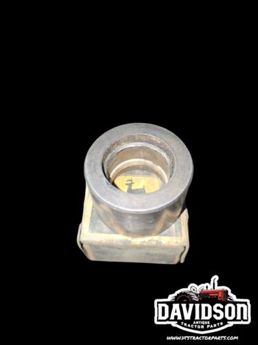 Genuine John Deere 6030 Load Control Bushing AR53116 New Old Stock