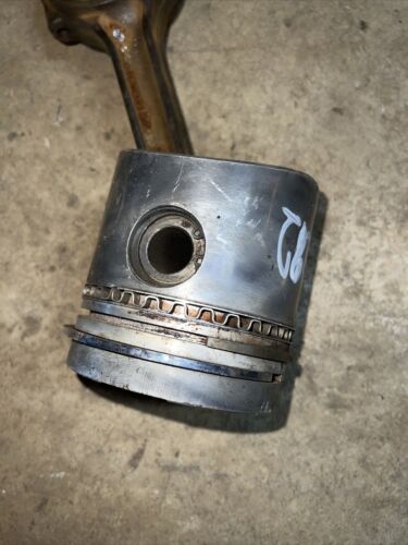 IH Farmall D282 Piston W/Rod