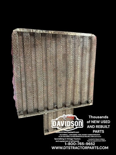 IH International 504 Utility Grill Screen Antique Tractor
