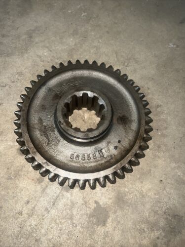Farmall M IH Tractor top upper transmission 1st drive 44T gear 56533D