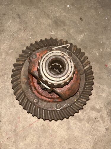 Farmall Cub tractor IH main rearend pinion drive gear assembly