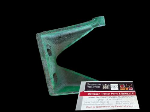 A4347R John Deere Generator Mounting Bracket For 50, 60 Antique Tractor
