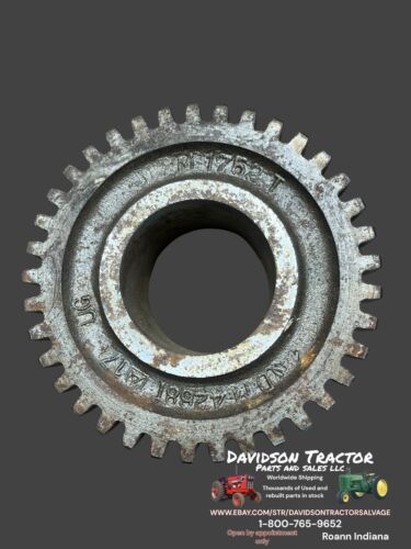 M1752T DM4268T JOHN DEERE 40 420 430 GEAR NEW OLD STOCK GENUINE JOHN DEERE