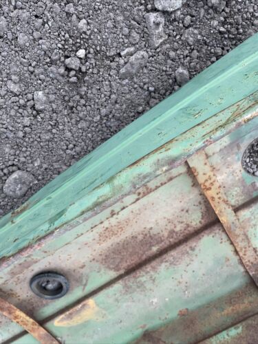 John Deere 620 Standard Hood Antique Tractor