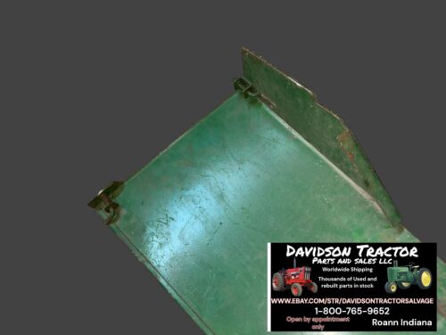 John Deere 4020 D Right Hand Side Panel Antique Tractor