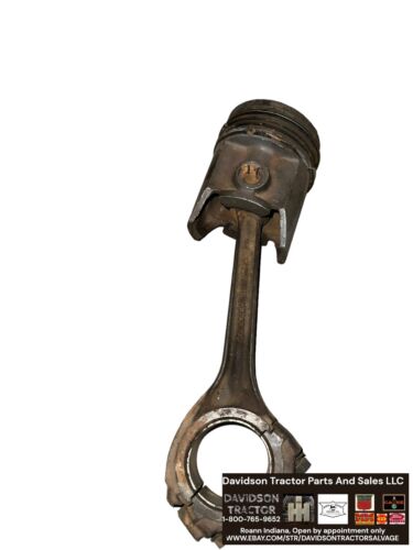 45750DA Connecting Rod W/366483-R1 Piston Farmall M