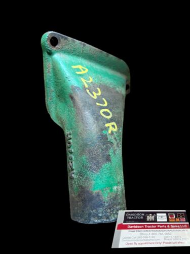 1949 John Deere A JD Tractor original lower water tube A2370R
