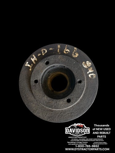 IH International Farmall 340 504 3514 Diesel Crankshaft Pulley D-188