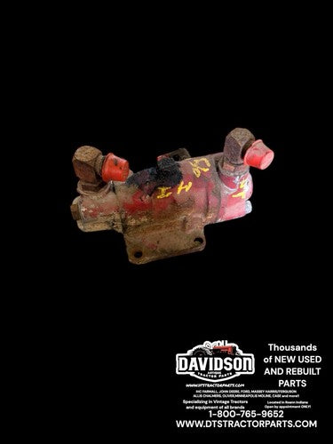 1968 International IH 656 Utility Tractor Hydraulic Priority Valve