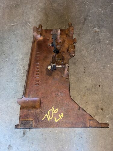 International Support-gear Selector LH 382741R1 IH Farmall 706