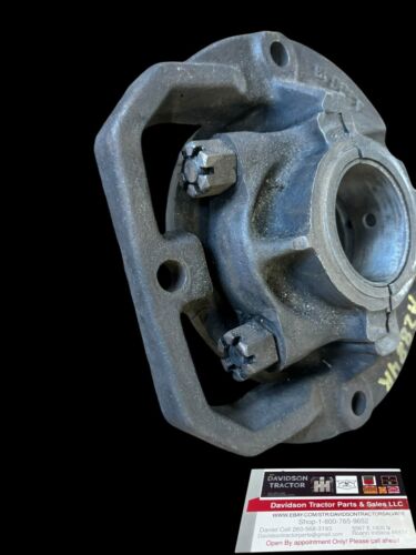 JOHN DEERE A2884R RH MAIN BEARING HOUSING UNSTYLED A AR AO