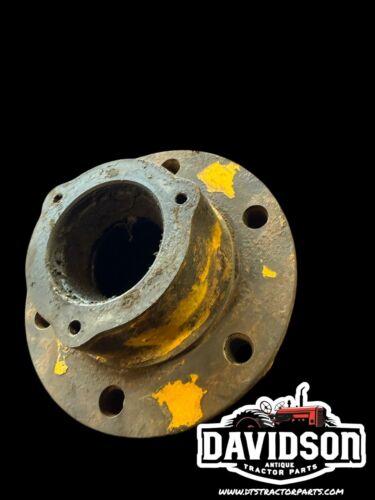 Used Wheel Hub fits John Deere 2030 2510 4040 4230 4240 4430 4000 4020 T21545