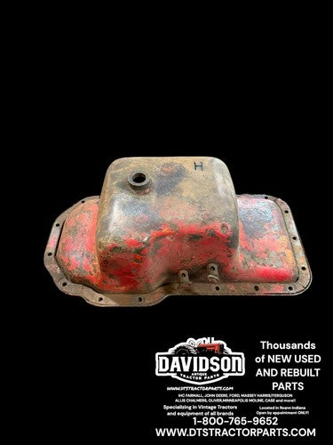 IHC Farmall H Oil Pan Antique Tractor Nice One!