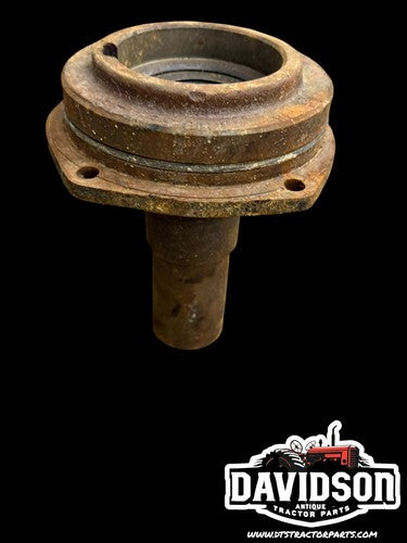 IH Farmall 340 460 504  Pto Shaft Bearing Cage 370598R1  Antique  Tractor