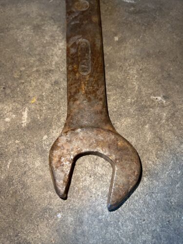IH International Harvester Open end wrench Vintage tool G-3170