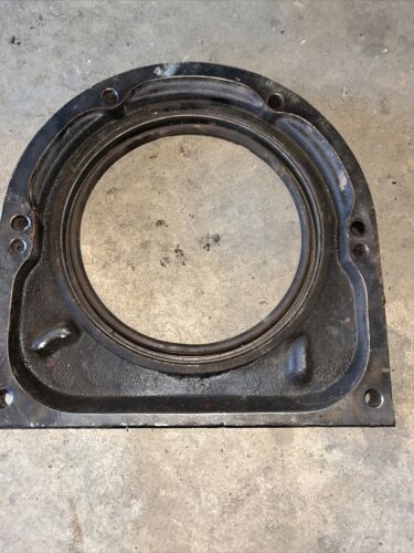 JOHN DEERE 4040 4050 4250 44404760 4955++  Rear Engine Oil Seal Housing R78124