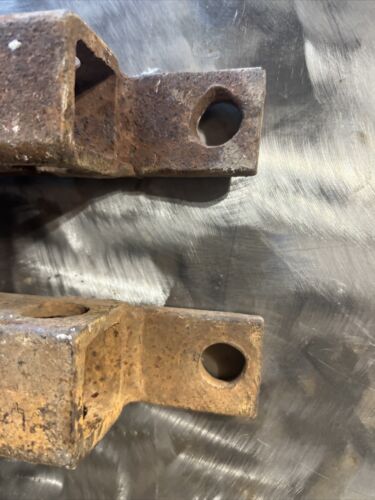 Farmall H M 400 450 drawbar blocks pair