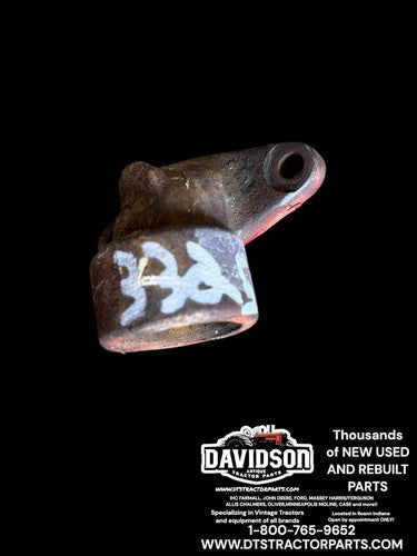 International Farmall 806 1026 1256 Oil Cooler Elbow 332554R1 Antique Tractor