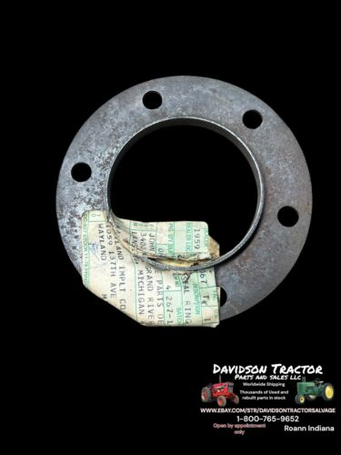 GENUINE JOHN DEERE RETAINER RING T33367 NEW 350 355 400 435 3320 450 3325 OEM