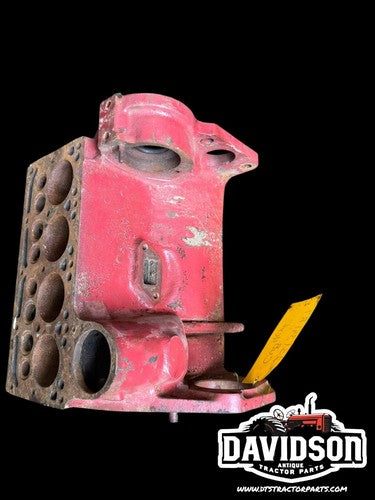 Farmall cub IH cast Engine block 251341R2 Antique Tractor