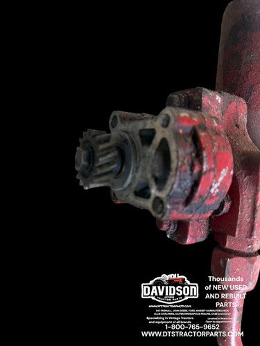 377006R1 IHC Farmall 340 404 Tractors  Hydraulic Pump W/filter Housing Assembly