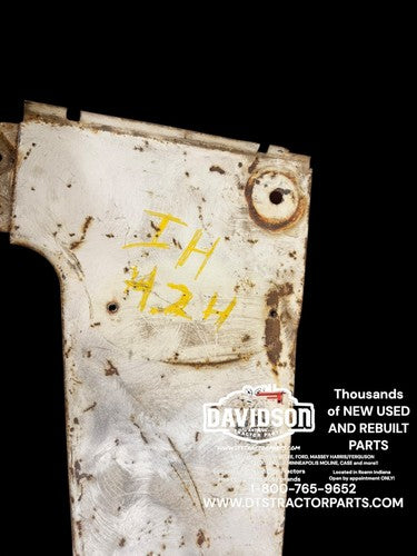 IH International 424 Radiator Side Panel Antique Tractor RH Right