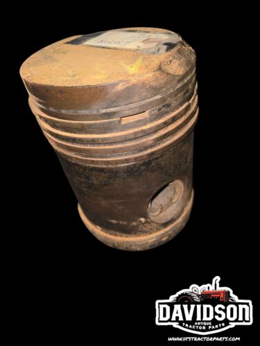 John Deere A A3530R Piston Antique Tractor