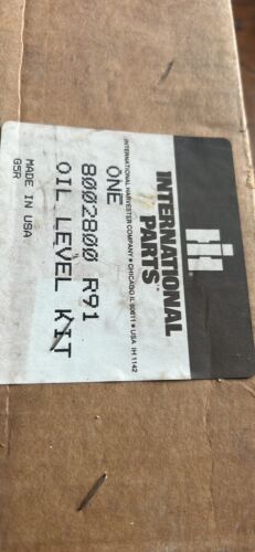 IHC New Old Stock Oil Level Kit 8002800-R91 1017408R1