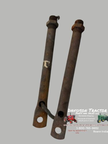 JOHN DEERE LATE STYLED B LIGHT BRACKET PAIR SET 1947-52 BN BW B