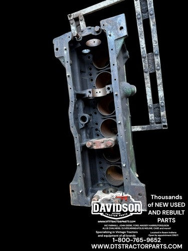 1965 Oliver 1650 Gas Tractor Engine Block 159004A