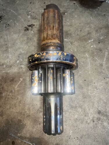 Farmall SM Super M 400 450 Bull Pinion Shaft