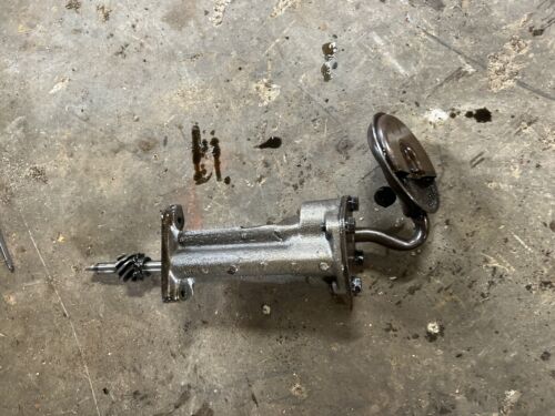 International 460 Gas Oil Pump Antique Tractor