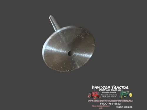 R-M3153T Intake Valve Fits John Deere