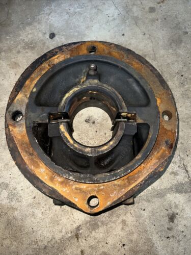 JOHN DEERE A3265R AA3934R MAIN BEARING HOUSING A TRACTOR