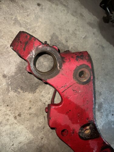 375399-R1 Farmall Tractor Fast Hitch Rockshaft Bracket – DAVIDSON ...