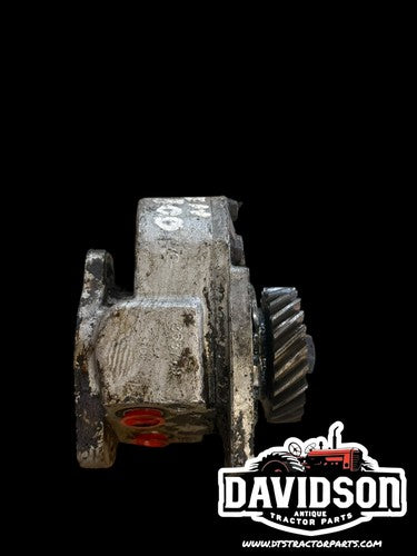 Farmall IH 300 350 tractor Good hydraulic pump assembly w/ drive gear