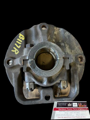 JOHN DEERE B124R / B117R MAIN BEARING WITH CAP LH HOUSING