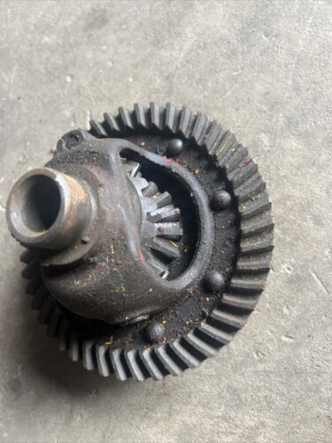 Farmall Cub tractor IH main rearend pinion drive gear assembly