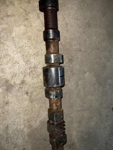 International Super M Camshaft W/O Gear 45955 D