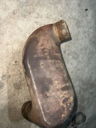 IH Farmall M-450 8192-D Lower Water Pipe