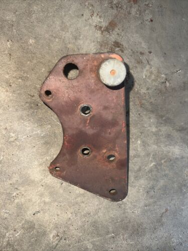 McCormick W9 Gas Linkage Rod Holder W/switch