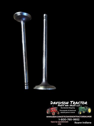 R26123R  Genuine John Deere Exhaust Valve PAIR Antique Tractor New Old Stock