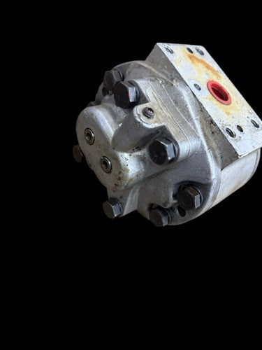 Hydraulic Pump D5NN600C For Ford 9000 9200 9600 9700 8000 8400 8600 8700 Tractor