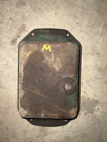 John Deere M oil pan gas engine AM1788T