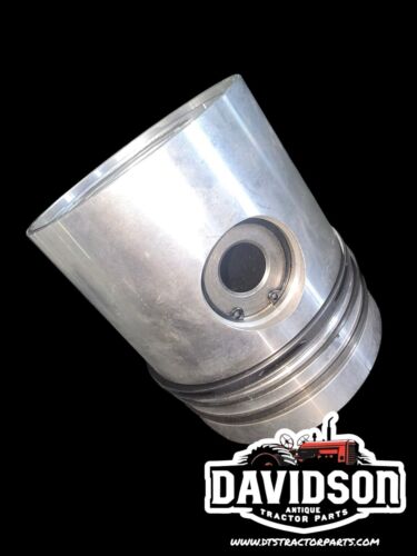 Piston RE23172 fits John Deere 3010 4010 500B