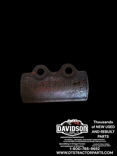 IH Farmall 300 350 400 450 Steering Shaft Coupler 365424R1